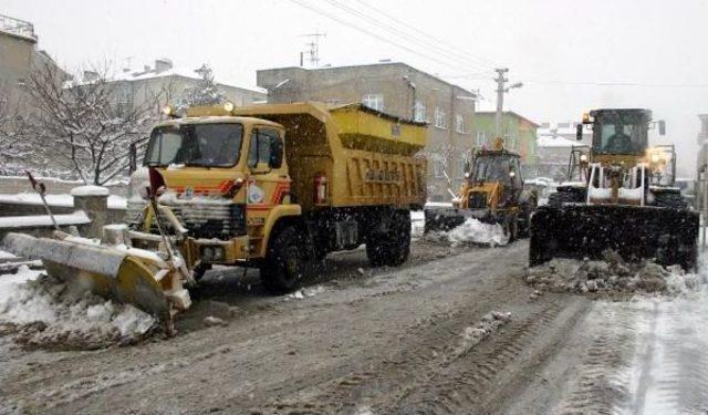 Kayseri'de Soğuk Ve Kar Yaşamı Olumsuz Etkiledi (2)