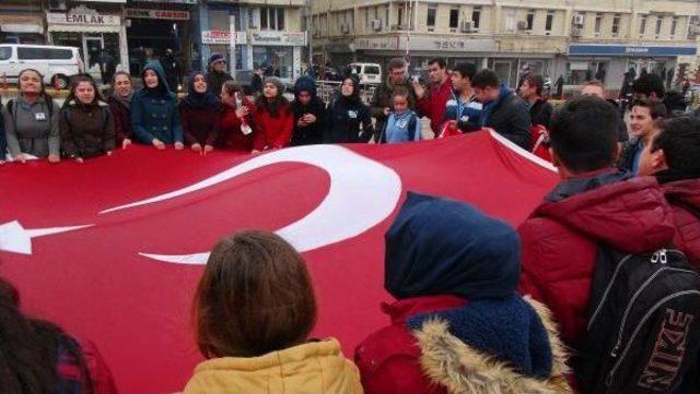 Kilis'te Liselilerden Terör Protestosu