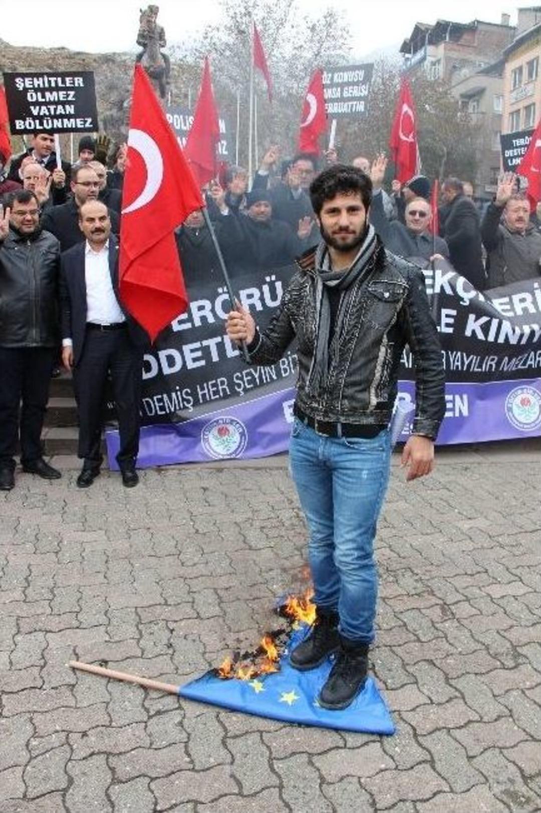 Amasya&rsquo;da Ter&ouml;r Protesto Edildi