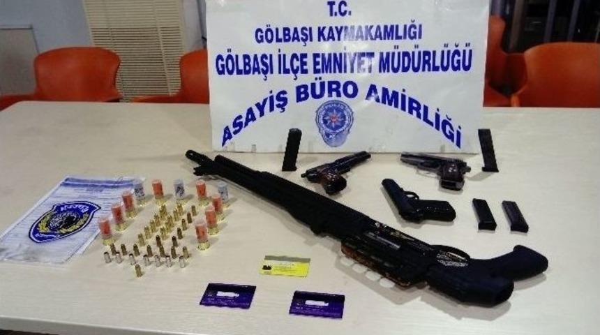 Gölbaşı’da Silah Ve Uyuşturucu Ele Geçirildi