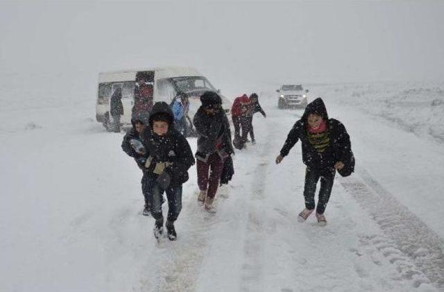 Siverek'te Taşımalı Okullarda Kar Tatili