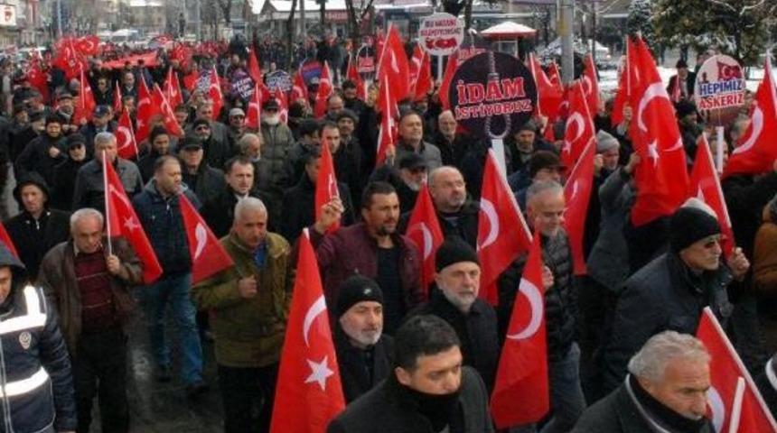 D&uuml;zce'de 'şehitlere Saygı, Ter&ouml;re Lanet' Y&uuml;r&uuml;y&uuml;ş&uuml;