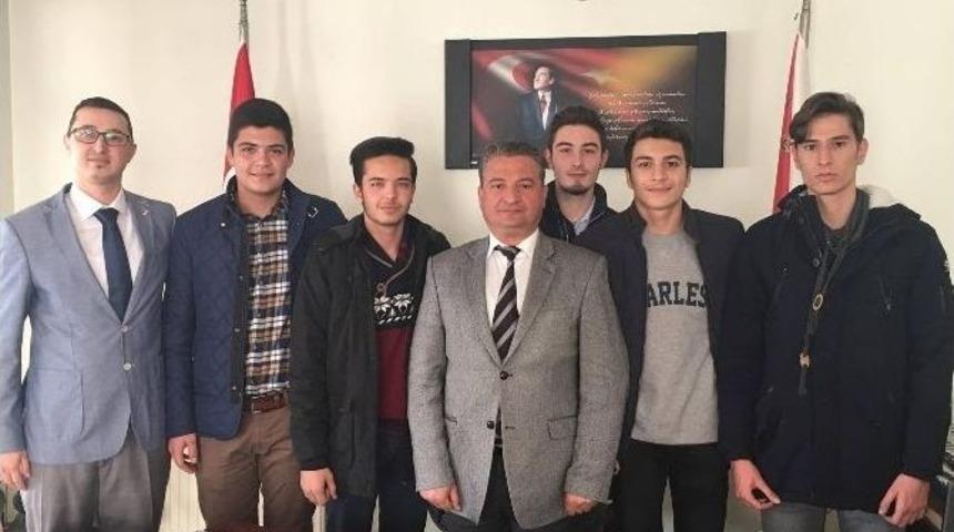 S&ouml;keli &Ouml;ğrencilerden Polis Ağabeylerine Başsağlığı