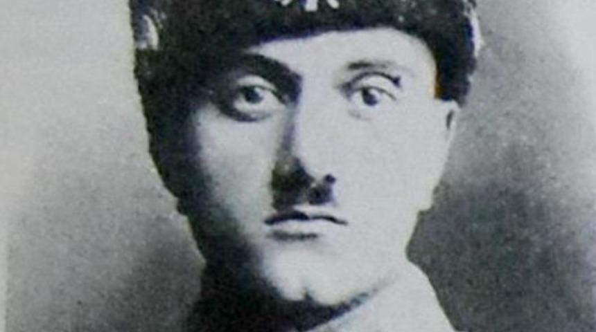 Karşıyaka'nın Kurucu Başkanı Z&uuml;ht&uuml; Işıl'ın Bornovadaki Kabri Karşıyaka'ya Taşındı