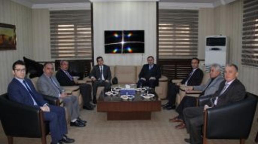 G&uuml;mr&uuml;k Ve Ticaret Bakanlığı Heyetinden Gtb&rsquo;ye Ziyaret