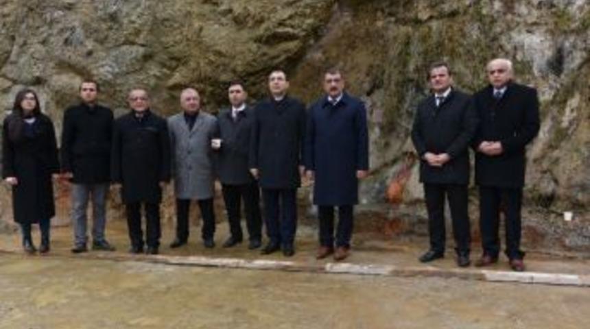 Vali Toprak Ve Beraberindeki Heyet İspendere İ&ccedil;melerini Gezdi