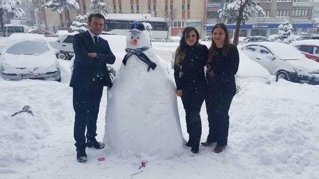 Erzurum’da Kardan Adam Keyfi