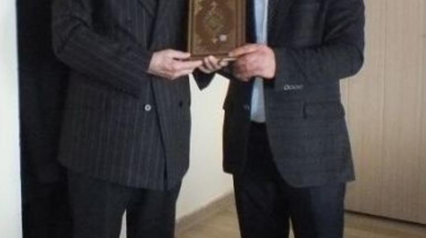 M&uuml;ft&uuml; Arvas&rsquo;tan Okul Ziyareti