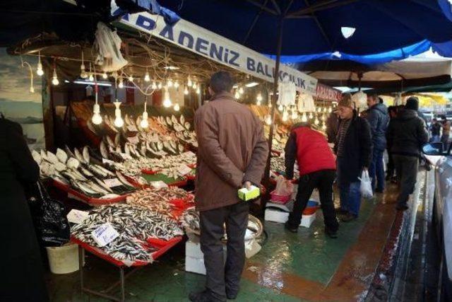 Kar Yağdı, Balık Fiyatları Yükseldi