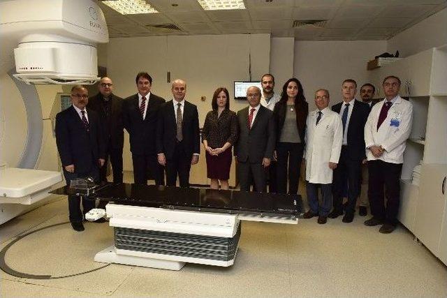 "t&uuml;rkiye&rsquo;de Her Yıl Yaklaşık 150 Bin Kişiye Kanser Tanısı Konuyor" 1