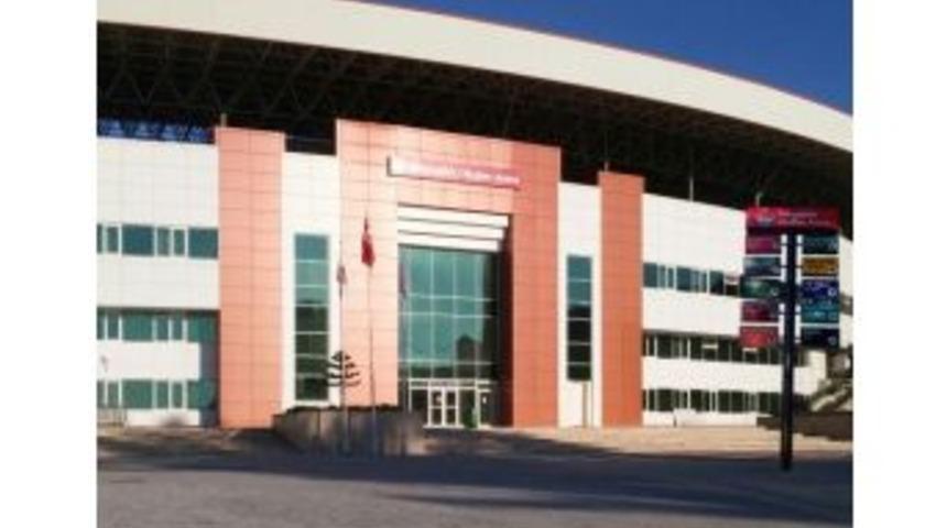 Alanya Oba Stadı&rsquo;nın Adı &rsquo;bah&ccedil;eşehir Okulları Arena&rsquo; Oldu