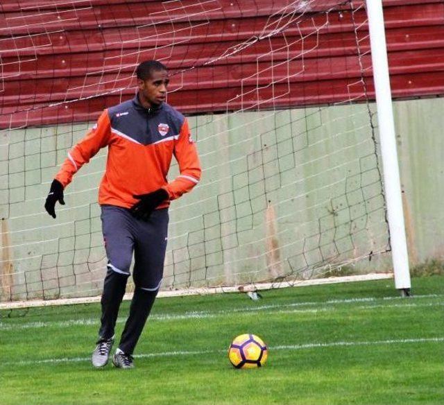 Adanaspor'da Kayserispor Hazırlıkları Sürüyor