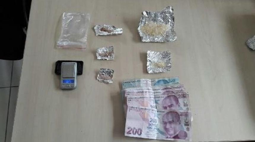 Şanlıurfa&rsquo;Da Uyuşturucu Operasyonu: 6 G&ouml;zaltı