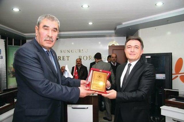 Sungurlu Ticaret Borsası’nda 56 Kursiyer Sertifika Aldı