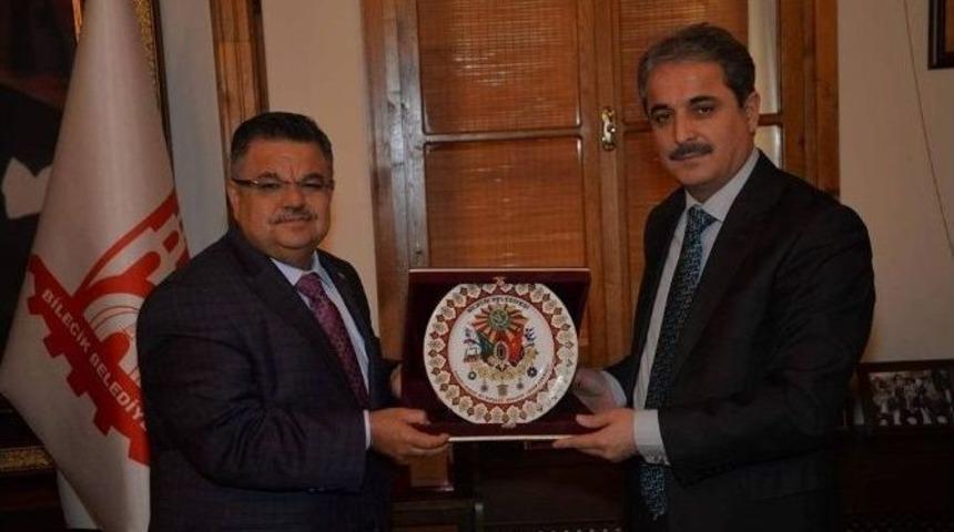 İl&ccedil;e Milli Eğitim M&uuml;d&uuml;r&uuml; &Ccedil;elik&rsquo;ten Başkan Yağcı&rsquo;ya Ziyaret
