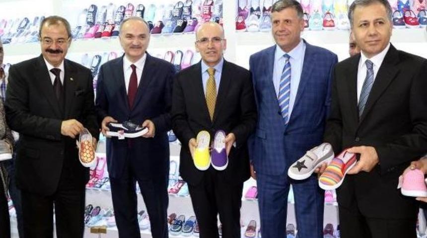 Bakan &Ouml;zl&uuml;: Filistin'e Osb Kurmak I&ccedil;in &Ccedil;alışıyoruz (2)