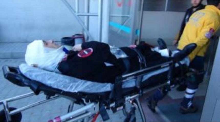 Bankanın Para Nakil Aracı Kaza Yaptı: 2 Yaralı