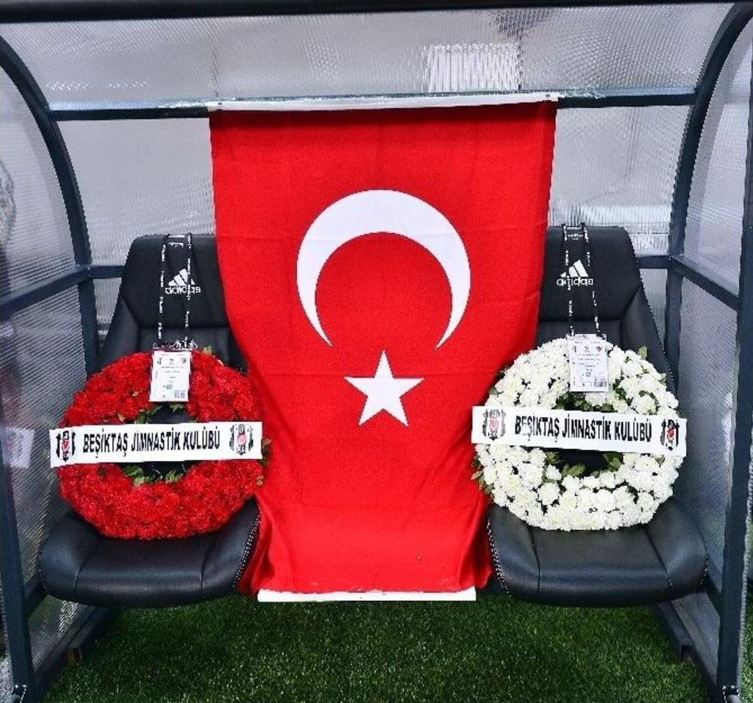 Şenol G&uuml;neş Ve Tolga Zengin, Vefa M&uuml;d&uuml;r&uuml; Unutmadı