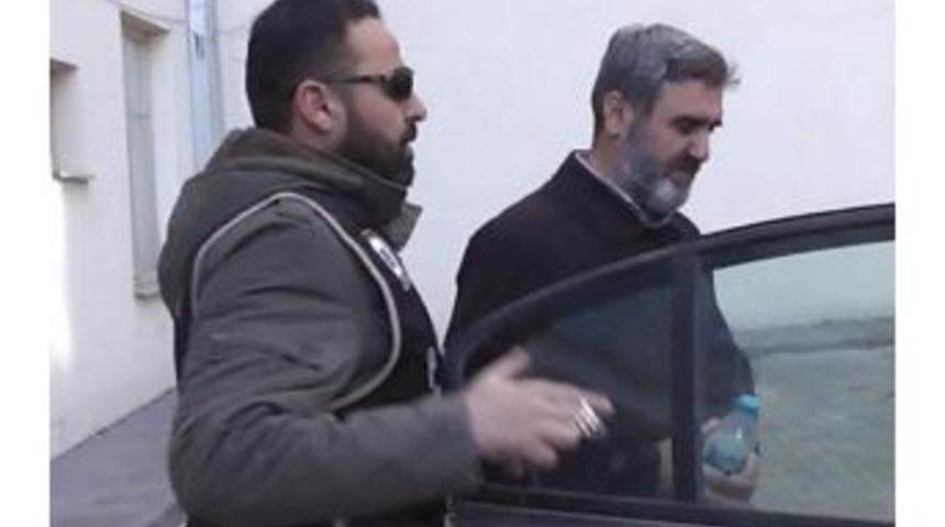 Fet&ouml;&rsquo;n&uuml;n Uşak İmamı Tutuklandı