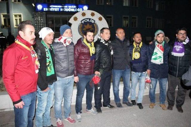 Afyonkarahisar&rsquo;da Taraftar Grupları Ter&ouml;r&uuml; Lanetledi 1