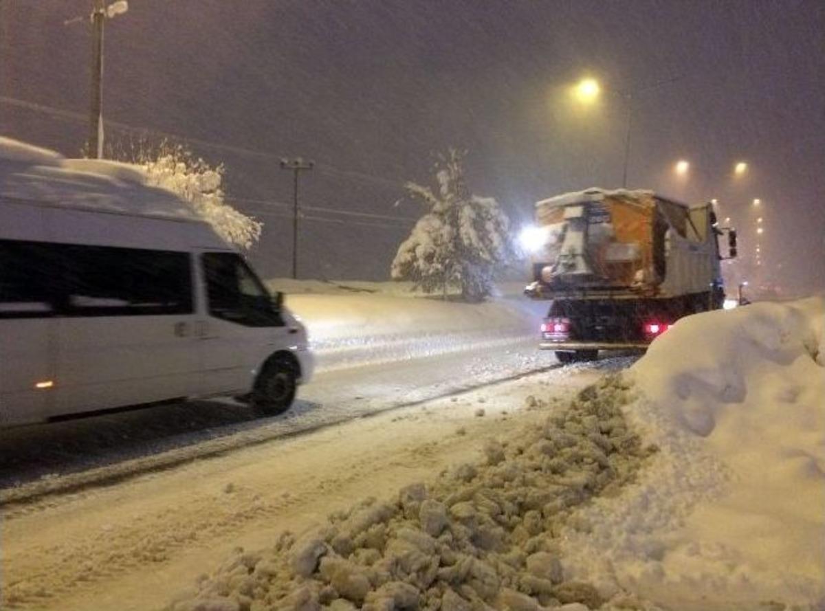 Bitlis&rsquo;te 270 K&ouml;y Yolu Ulaşıma Kapandı