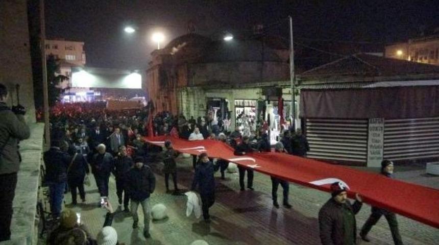 Kırklareli'de 3 Bin Kişi Y&uuml;r&uuml;y&uuml;şle Ter&ouml;r&uuml; Lanetledi