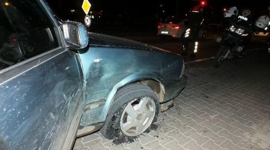 &Ccedil;alıntı Otomobille Ka&ccedil;an &Ccedil;ocuklar Polis Ekiplerini Teyakkuza Ge&ccedil;irdi