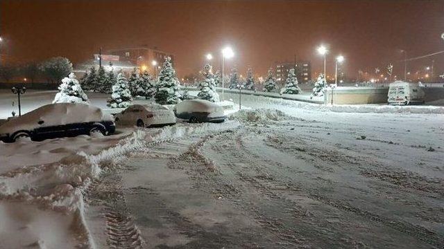 G&uuml;roymak&rsquo;ta Yol A&ccedil;ma &Ccedil;alışması 1