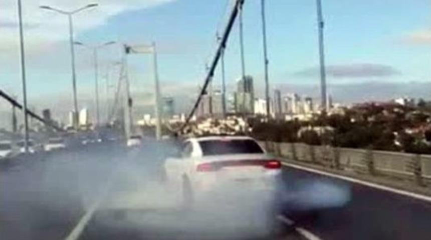 Trafik Ter&ouml;r&uuml; Bu Kez 15 Temmuz Şehitler K&ouml;pr&uuml;s&uuml;&rsquo;nde