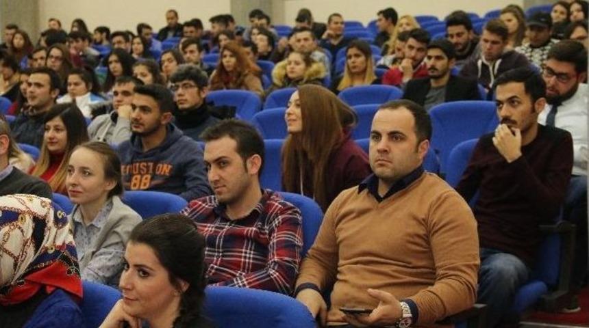 Kazakistan Fahri Konsolosu Halil Uluer, Er&uuml; Turizm Fak&uuml;ltesinde Konferans Verdi