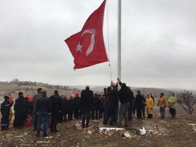 Midyat'ta Şehitler Için Mesire Alanının Adı Değiştirildi, Dev Türk Bayrağı Asıldı