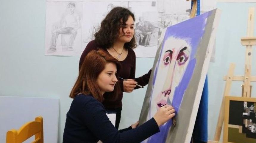 Bu Defa Mutlu Patiler İ&ccedil;in &Ccedil;izecekler