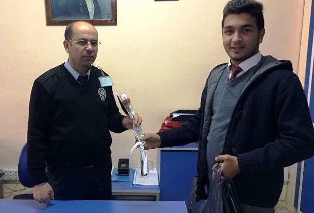 Nizip Ticaret Borsası Anadolu Lisesinden Polise Destek Projesi 3