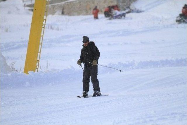 Uludağ’da Yakılan Meşale İle Sezon Erken Açıldı 2