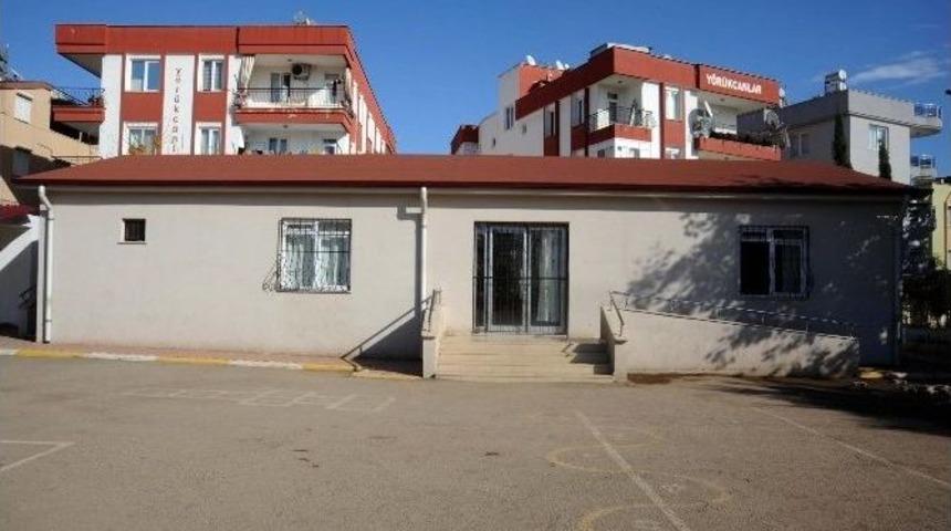 General Şadi &Ccedil;etinkaya İlkokuluna &Ccedil;ok Ama&ccedil;lı Spor Salonu