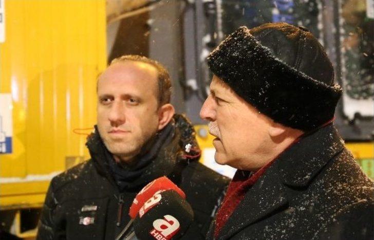 Büyükşehir’in Karla Mücadelede Gece Mesaisi G1