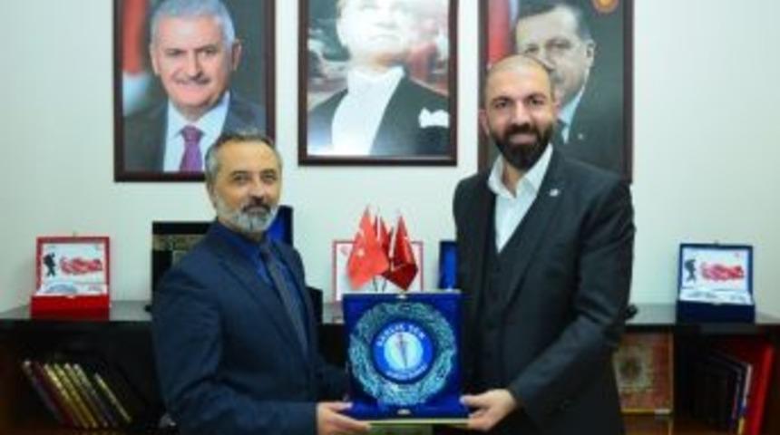 Y&uuml;nk&uuml;l: &ldquo;sosyal Hizmetler &Ccedil;alışanları İhmal Edilmemeli&rdquo;