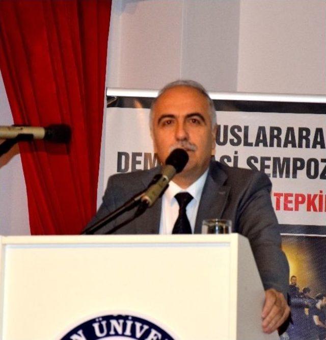 Giresun’da ‘1. Uluslararası Demokrasi Sempozyumu’ Başladı