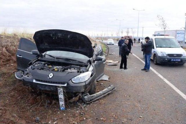 Diyarbakır'da Trafik Kazası: 2 Ölü, 2 Yaralı