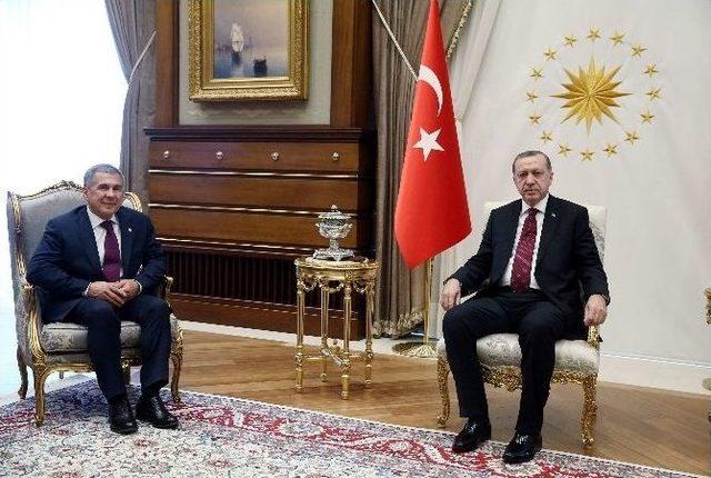 Cumhurbaşkanı Erdoğan, Tataristan Cumhurbaşkanı İle Bir Araya Geldi