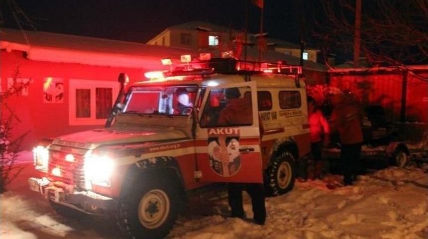 Akut&rsquo;tan 6 Saatlik Kurtarma Operasyonu