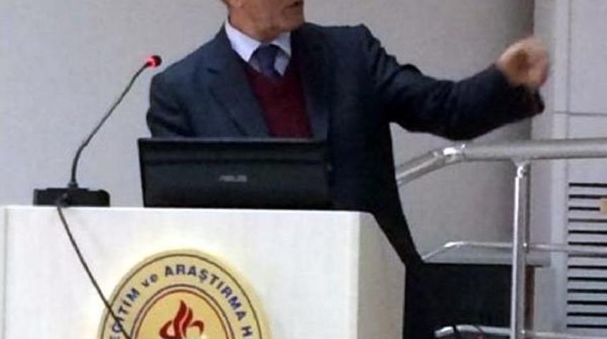 Prof. Dr. Kurtoğlu: Batı Tipi Beslenme, Kızlarda Erken Ergenliğe Neden Oluyor