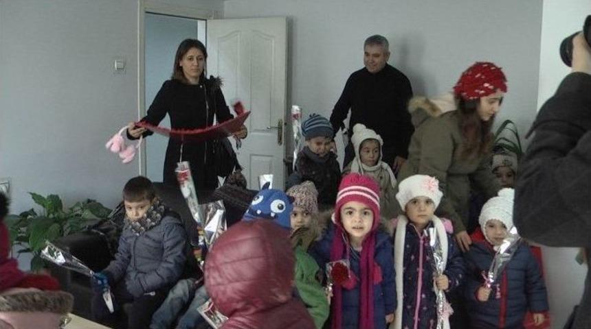 &Ccedil;ocuk Akademisinden Emniyete Moral Ziyareti