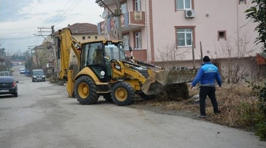 Kartepe&rsquo;de Yağmur Ve Kar Sularına Karşı &Ouml;nlemler Alınıyor
