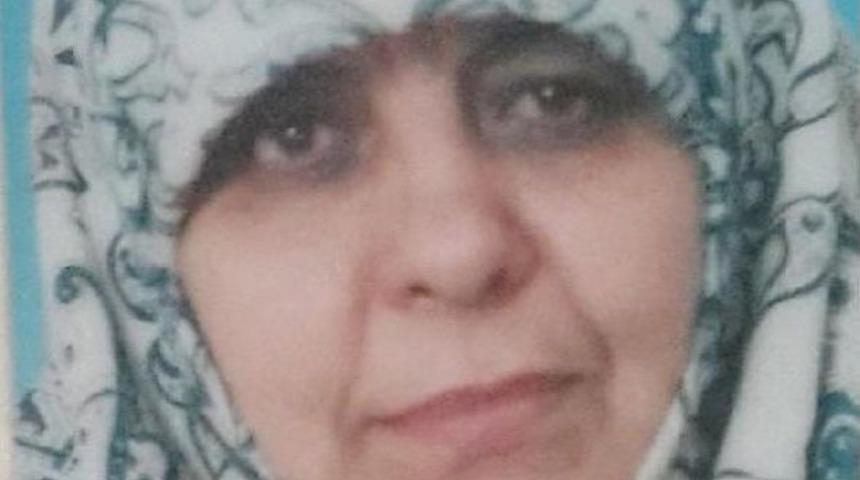 3'&uuml;nc&uuml; Katta Pencereden D&uuml;şen Kadın &Ouml;ld&uuml;