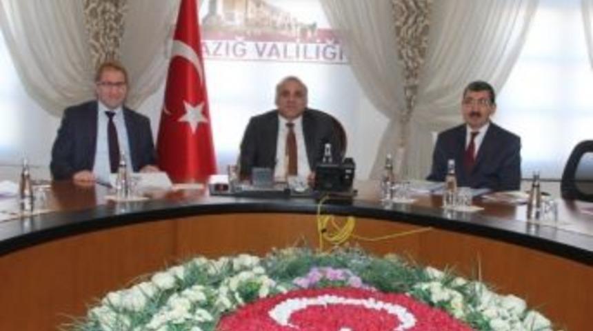 Kovancılar&rsquo;da &ldquo;elimi Tutar Mısın?&rdquo; Projesi