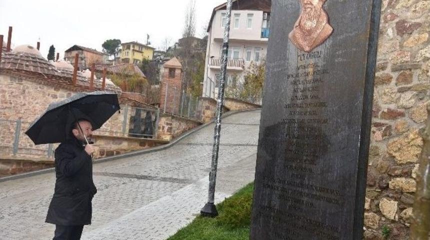 Başan Doğan, Ak&ccedil;akoca Meydanını Ziyaret Etti