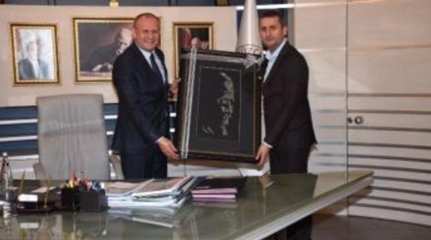 Ak&ccedil;akoca Kaymakamı Başkan Keleş&rsquo;i Ziyaret Etti