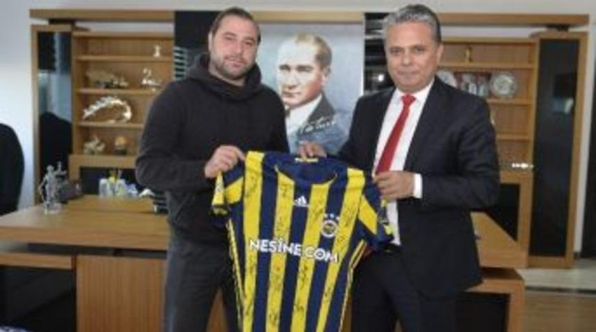 Fenerbah&ccedil;e U21 Antren&ouml;r&uuml; Bozkaya, Başkan Uysal&rsquo;ı Ziyaret Etti