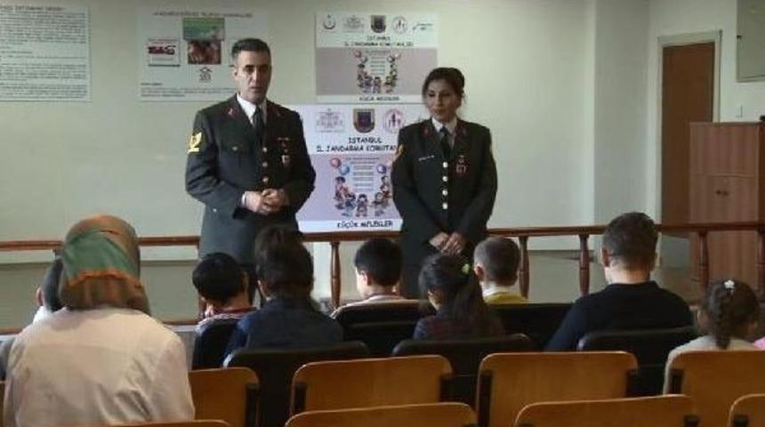Jandarmadan G&ouml;rme Engelli &Ouml;ğrencilere "cinsel Istismardan Korunma" Dersi
